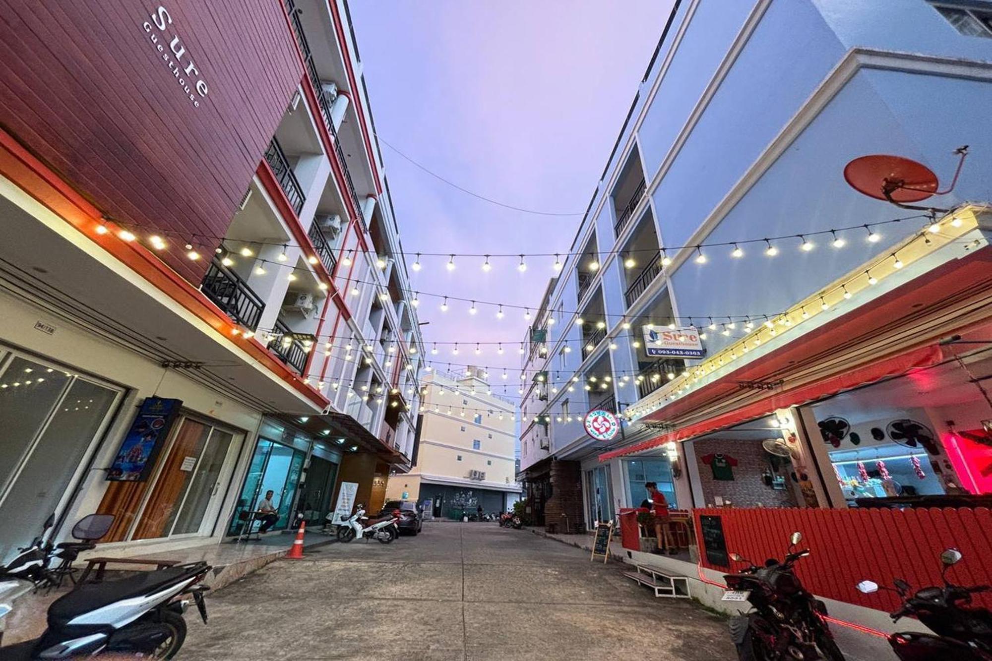 Hotel Praew Mansion Strand Kamala Exterior foto